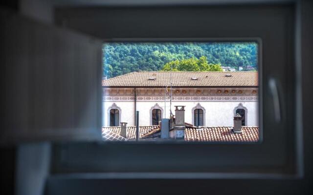 Caesar Suites On Lake Como - By House Of Travelers -