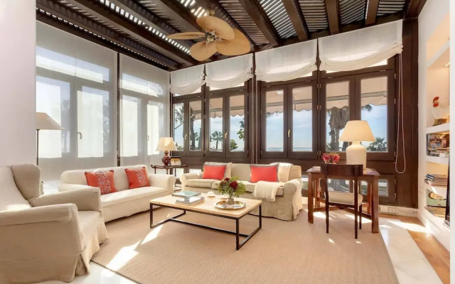 Genteel Home Paseo Marítimo