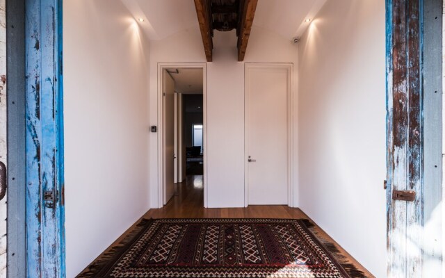 The Architect's Warehouse Apartment on Mouat Fremantle