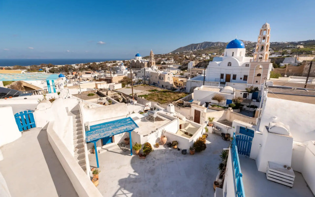 Whitewashed Houses