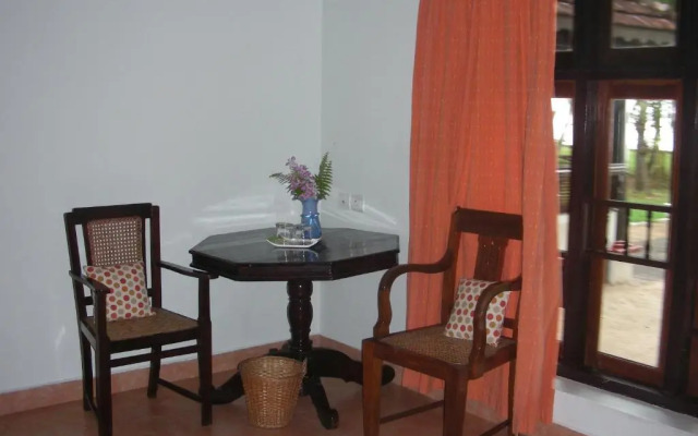 Vembanad House Boutique Back Water Homestay