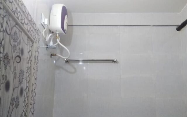 iROOMZ Hotel Sundar