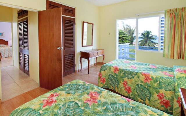 Miramar Villas, 6br by Jamaican Treasures