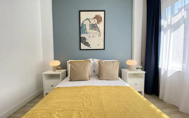Central and Modern Flat in Cihangir