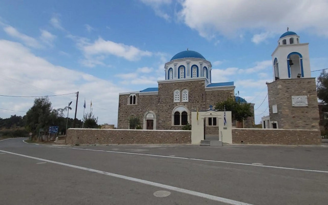 Traditional house in Asfendiou