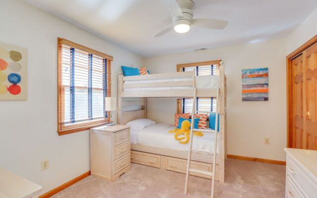 Waterfront Lusby Retreat w/ Deep-water Dock & Slip