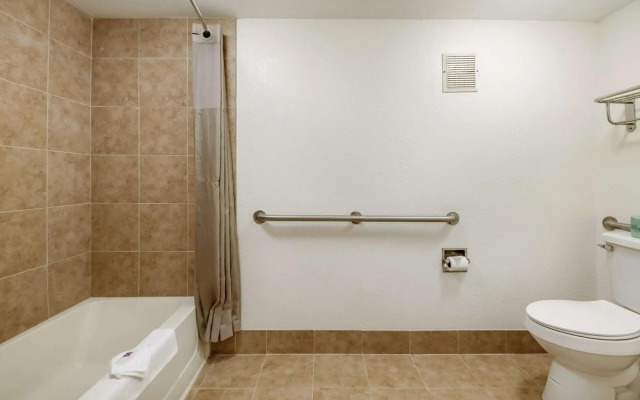 Motel 6 Grove City, OH