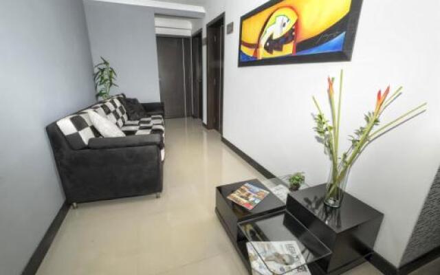 Hotel Platino Plaza