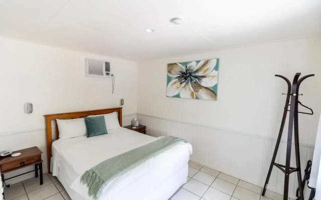Chillagoe Cabins