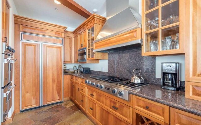 Pine Meadows 138 - 4 Br Townhouse