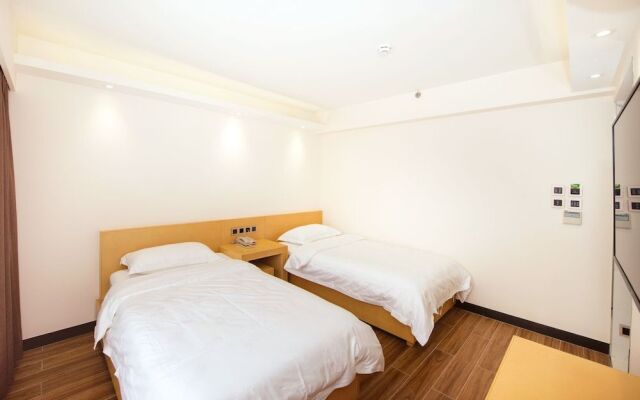 San Tung Fong Commercial Inn South Wing