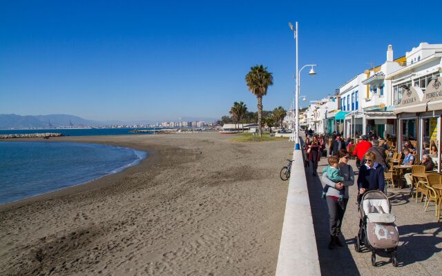 Stylish 2 bedrooms Menita by La Recepcion