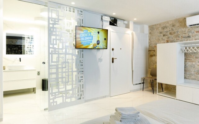 Palace Luxury Room