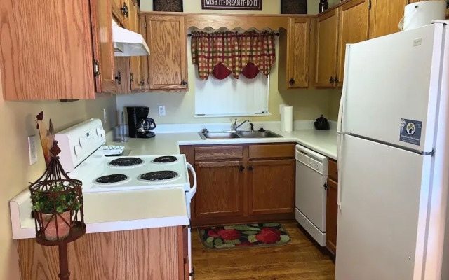 Whispering Pines 252