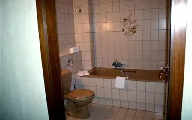 Logis Hotel Aux Comtes De Hanau