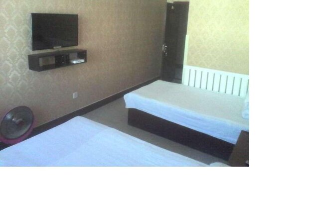 Qinghua Hotel