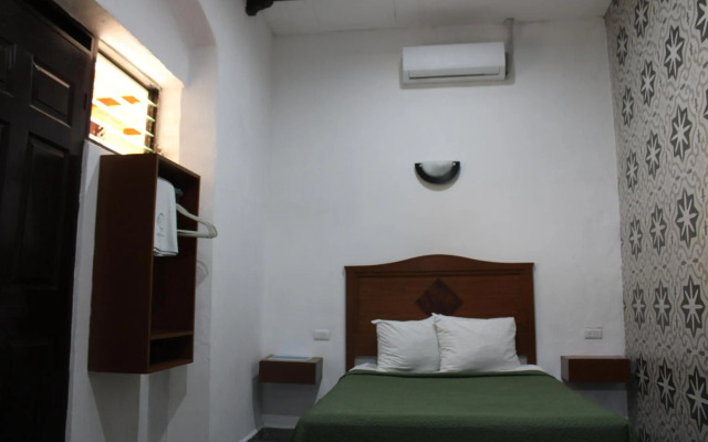 Hotel Guaranducha Inn