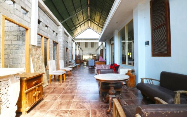 OYO 90363 Nira Guest House Sanur Bali