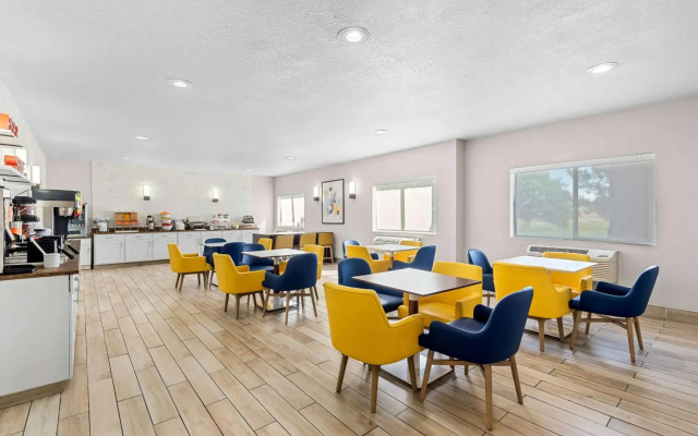 Comfort Suites Denver North - Westminster