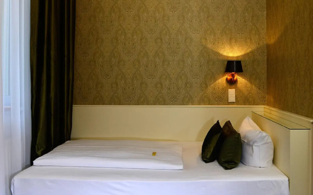 Hotel Domstern