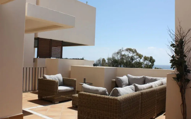 Frontline Penthouse With Private Pool