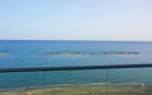 Flat 1 Bedroom 2 Bathrooms - Agios Tychon