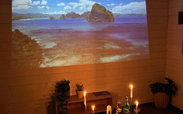 Мы дома - Зеркальный лес