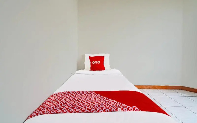 Super OYO Capital O 91810 Hotel Balebat 2