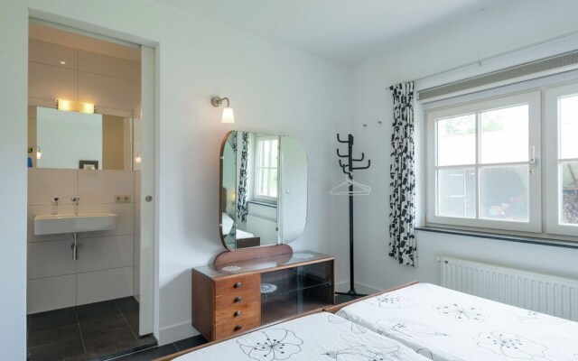 Cozy Holiday Home in Hollandscheveld with Forest Nearby