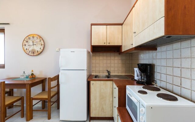 Glaros Beach Apartments