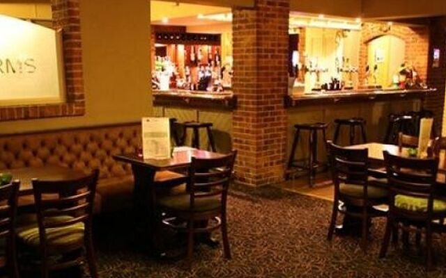 The Downe Arms