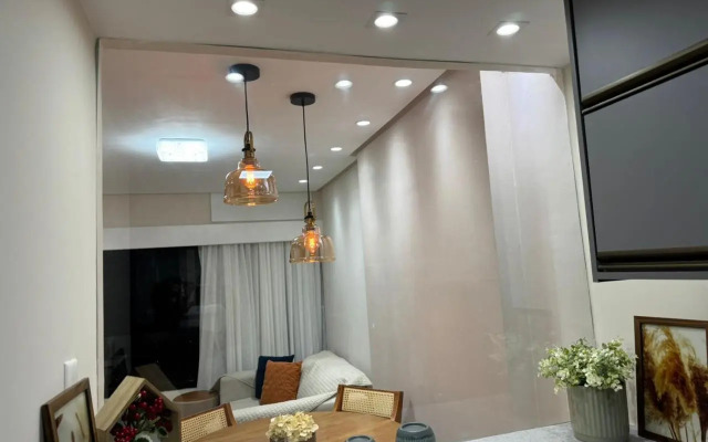 Maravilhoso apartamento 2 quartos vista mar no Ondina Apart