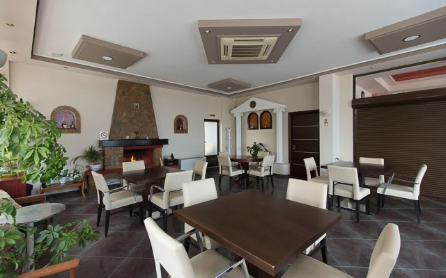 Flisvos Rooms