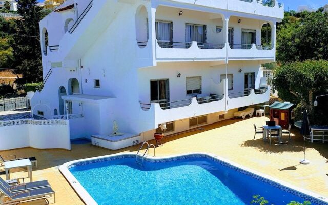 AAA Ana Albufeira Apartments