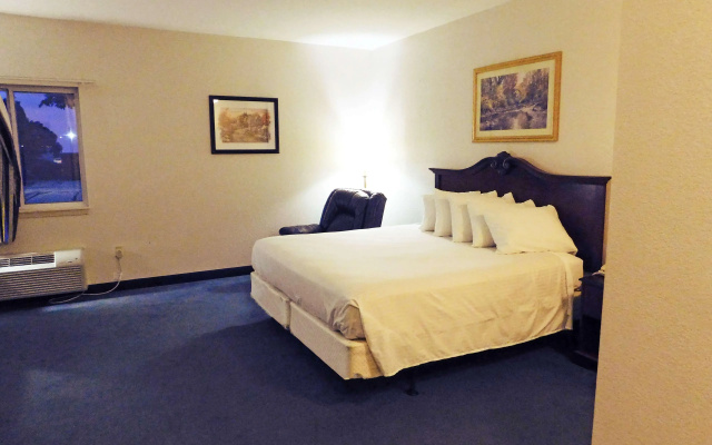 Americas Best Value Inn Fredonia