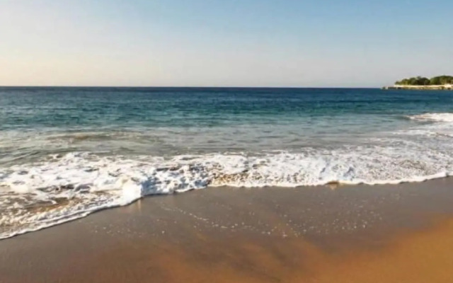 2 Bedroom 3 bath Beachfront Condo