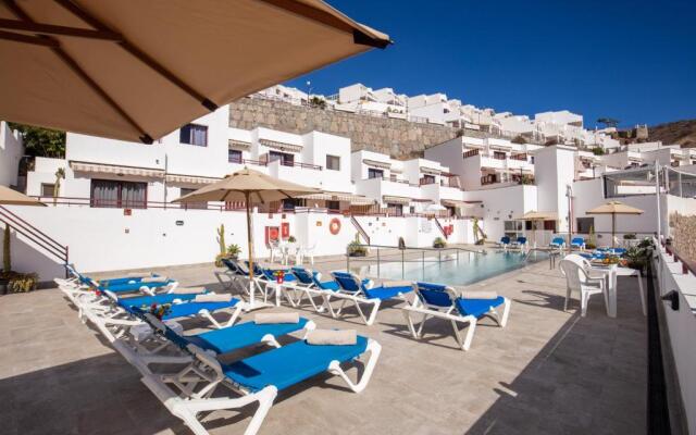 Granada II Apartments