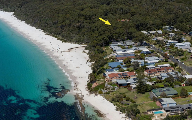 Sand Water at Hyams Beach 4pm Check Out Sundays