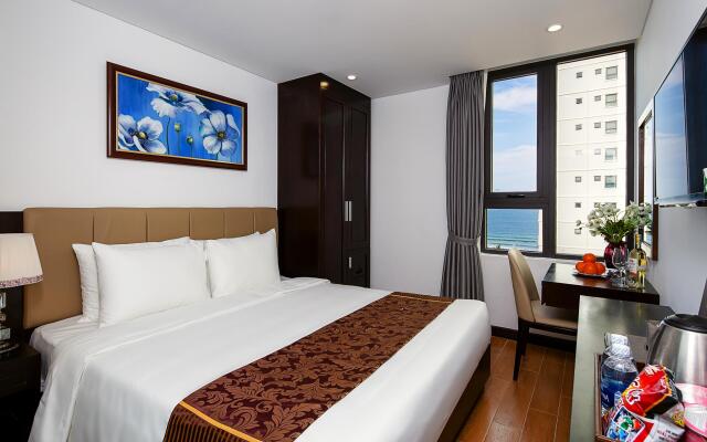Golden Line Danang Hotel