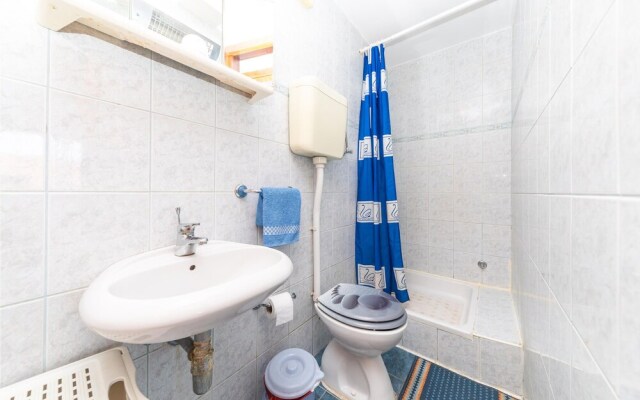 Amazing Apartment in Trogir With 1 Bedrooms and Wifi