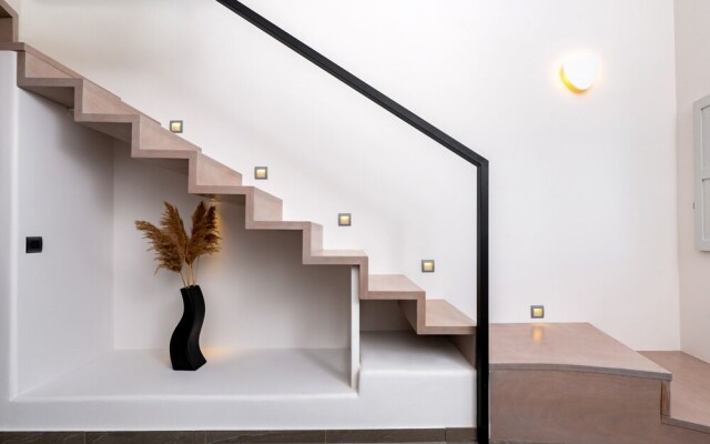 Neoma Luxury Suites