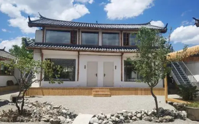 Lijiang Shuhe Ancient Town Senzhilin Garden Homestay