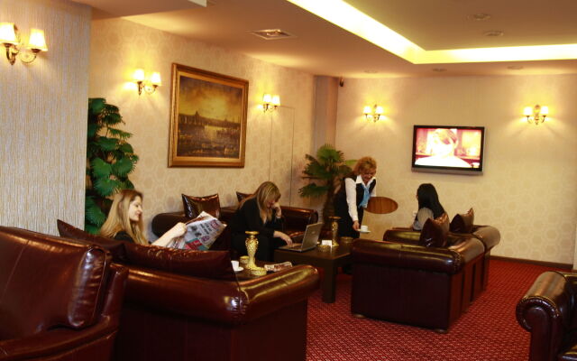 Ünal Hotel