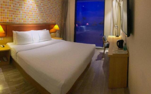 HomeinnPlus (Hohhot Fengzhou Road)