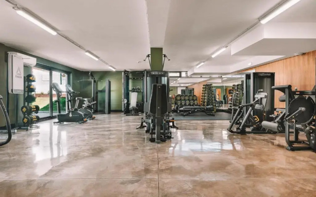 Hotel BFRESH - Pool - Fitness - Padel - By Oporto Collection - Private Parking