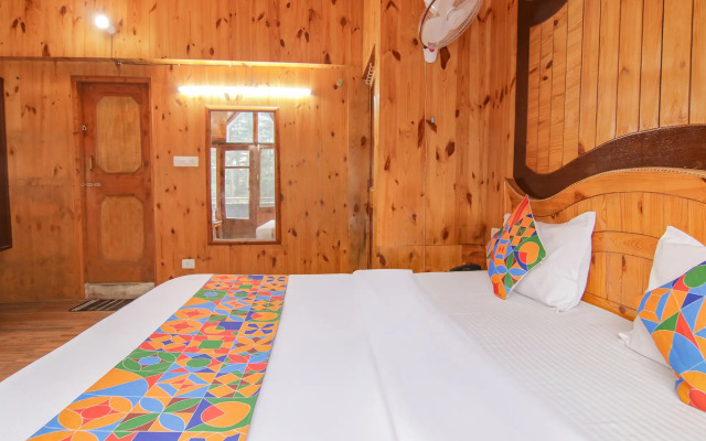 Fabhotel Pushpak
