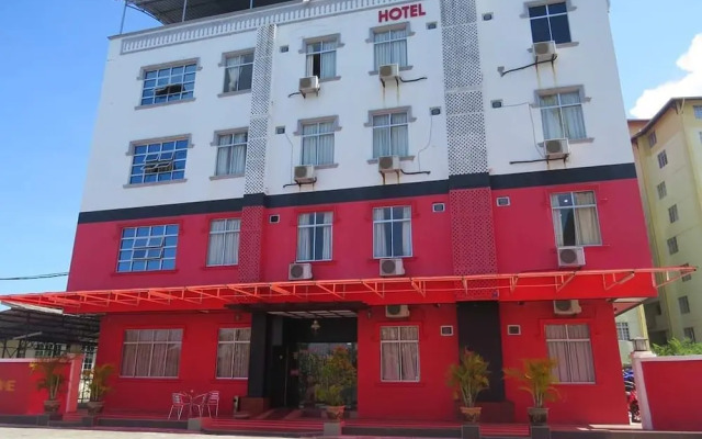 OYO 89940 Menara One Hotel