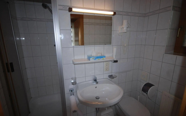 Pension Tirol