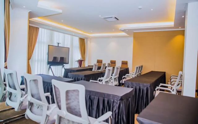 T-Stone Apartment Hotel