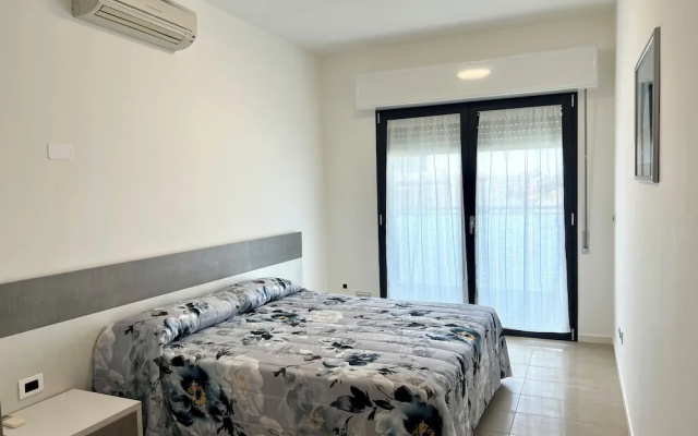 Functional Flat Just 50mt From the Beach
